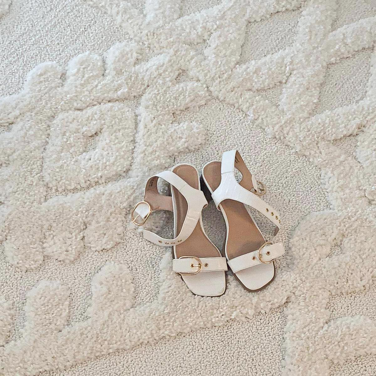 שטיח אטלס 11 קרם עגול | השטיח האדום