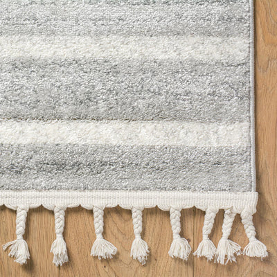 שטיח סלוניקי 14 אפור עם פרנזים | השטיח האדום