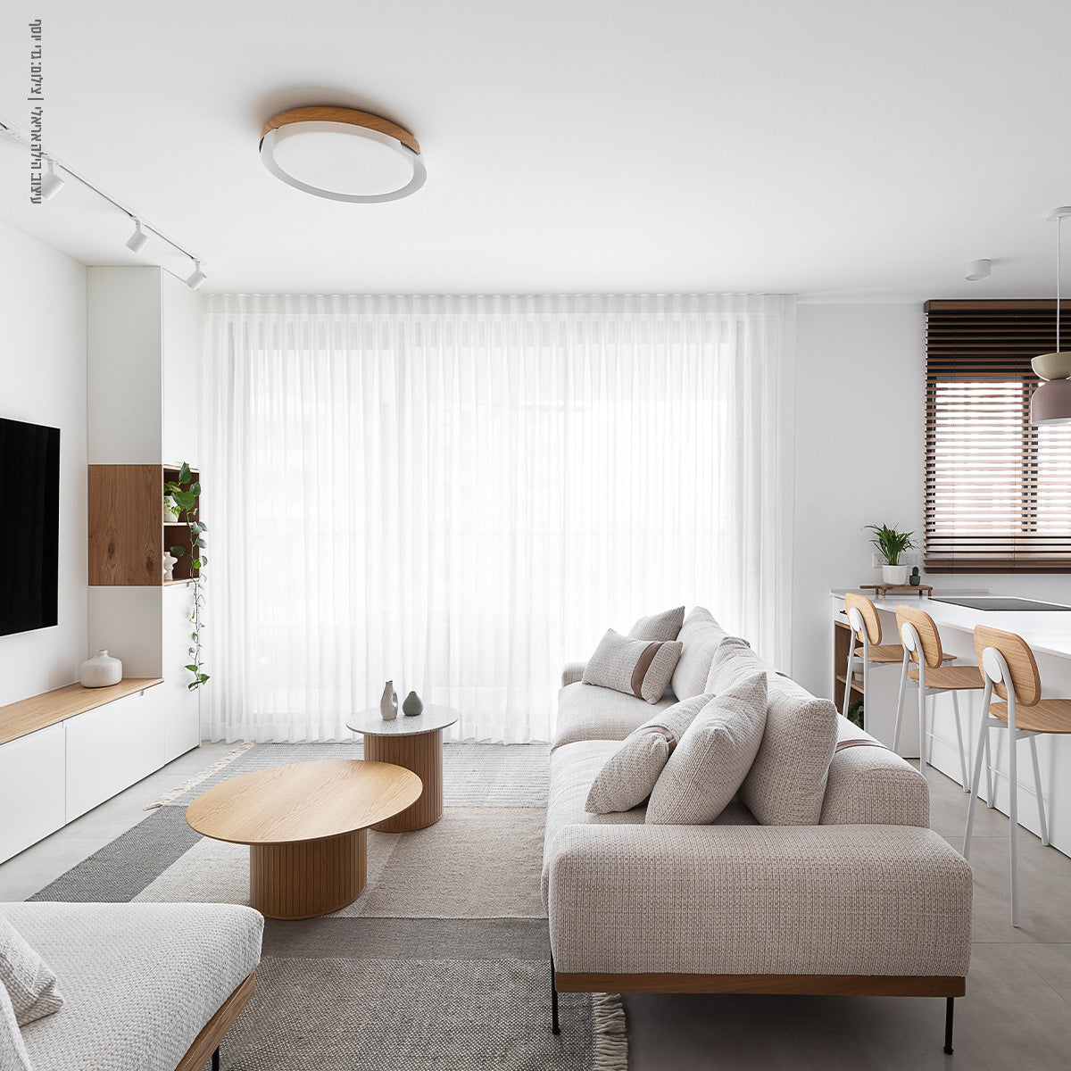 שטיח קילים סקנדינבי 21 אפור בהיר עם פרנזים KILIM