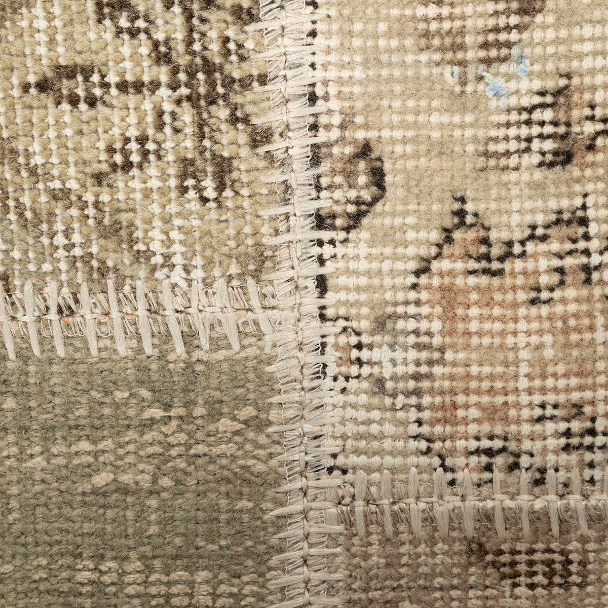 שטיח טלאים בז' 244*173 PATCH