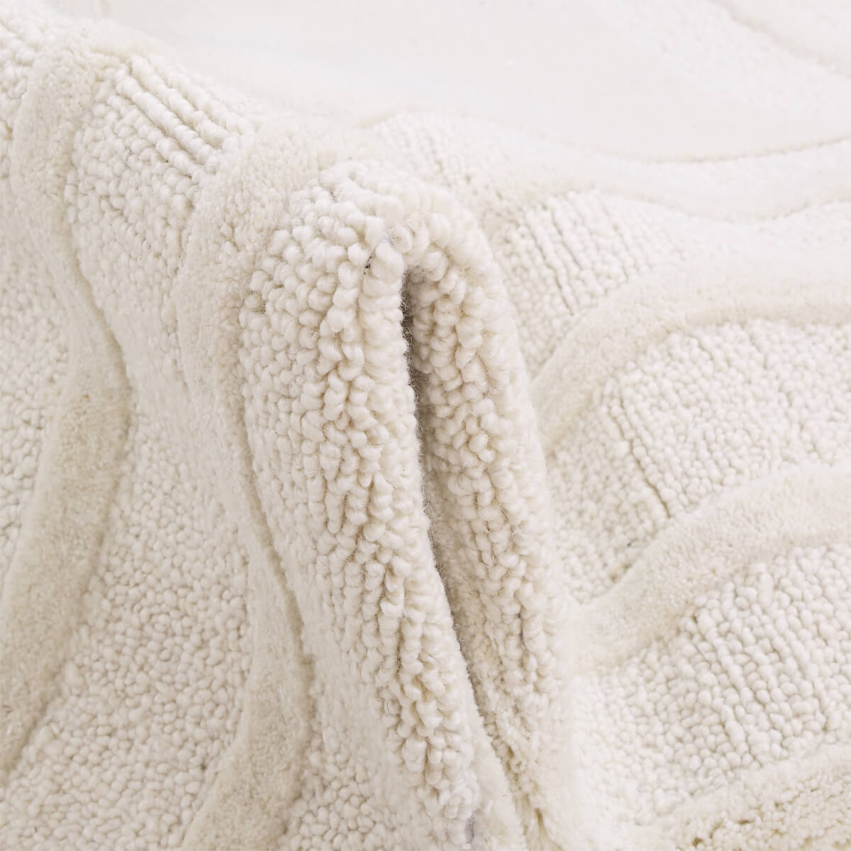 שטיח מון לבן/בז' MOON