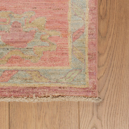 שטיח אושק antique wash ורוד/צבעוני 239*172 USHAK
