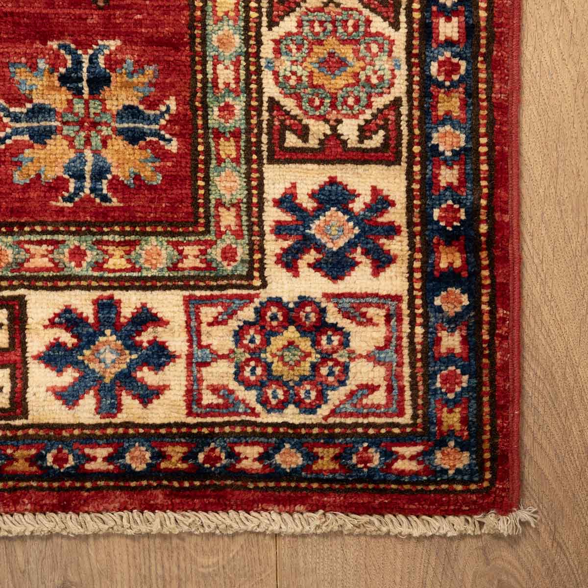 שטיח קייזר אדום 145*93 KAYZAR
