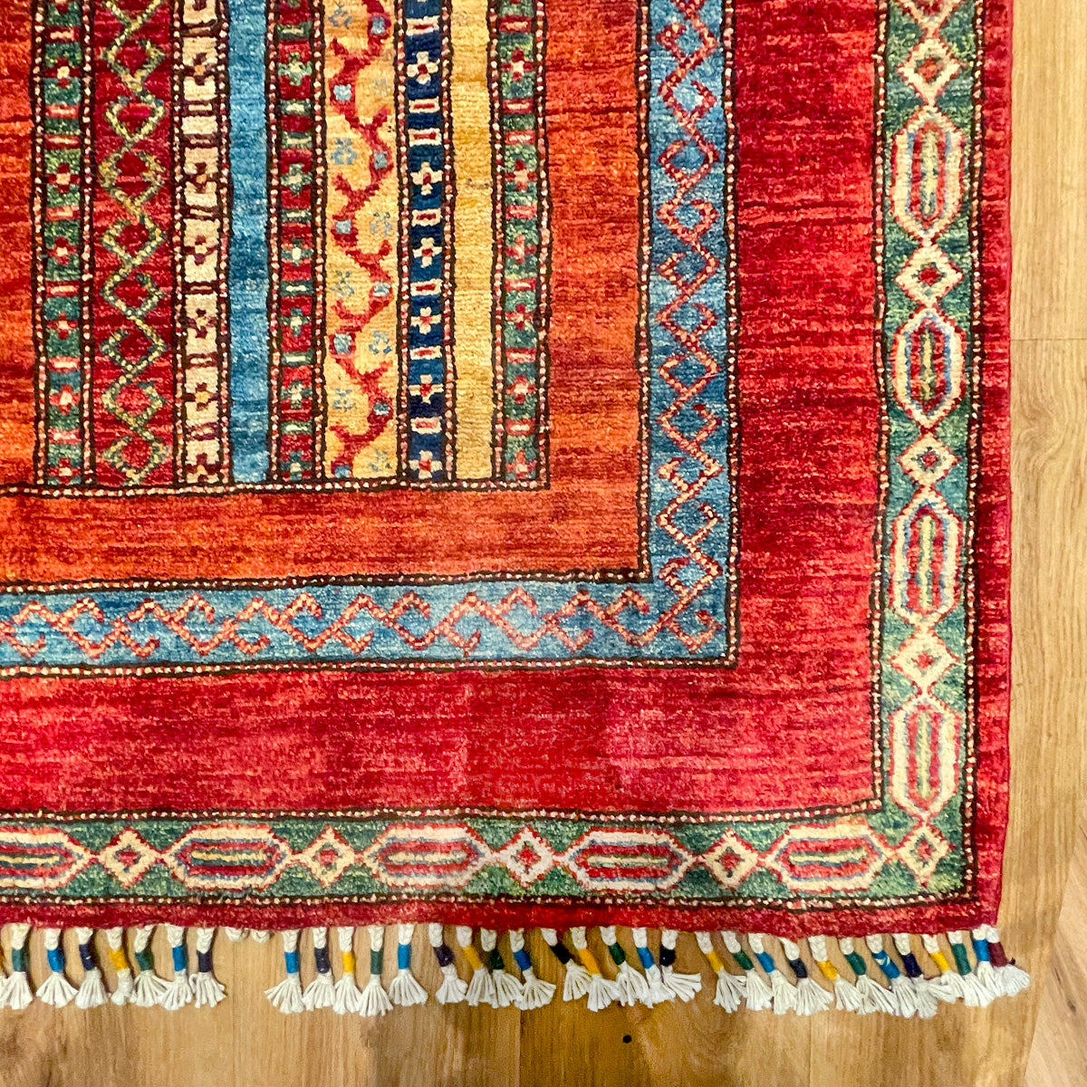 שטיח שאל פרסי 00 צבעוני 391*300 SHIRAZ