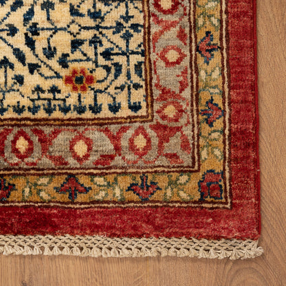 שטיח סוזני אדום 366*286 SUZANI