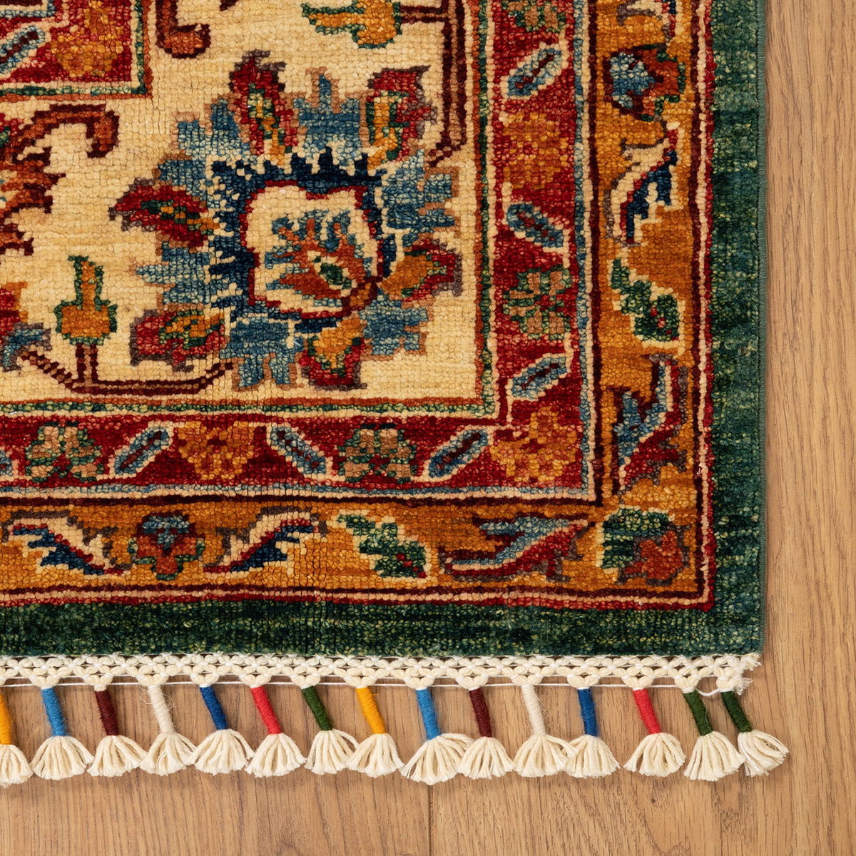 שטיח ארזו ירוק 235*183 AREZU