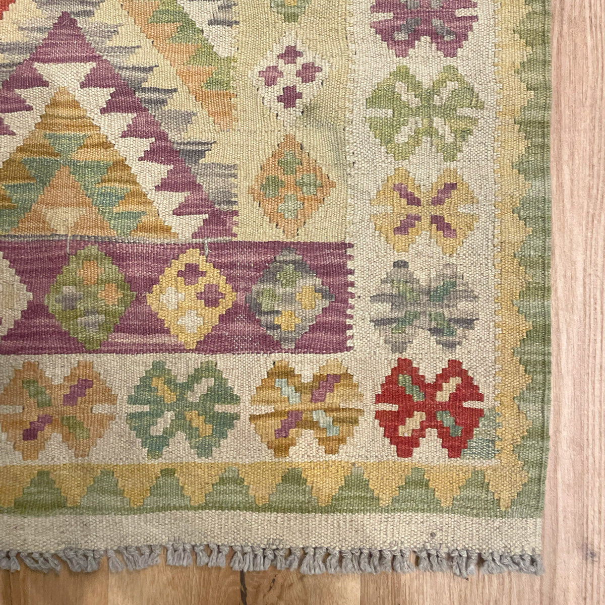 שטיח קילים פרסי רטרו 00 צבעוני 144*103