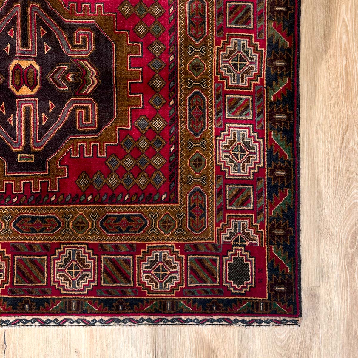 שטיח בלוץ' פרסי 00 צבעוני 197*119