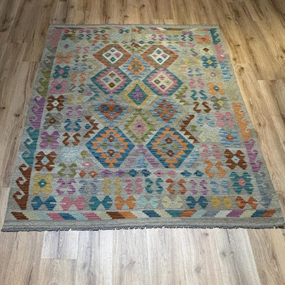 שטיח קילים פרסי רטרו צבעוני 197*140 KILIM