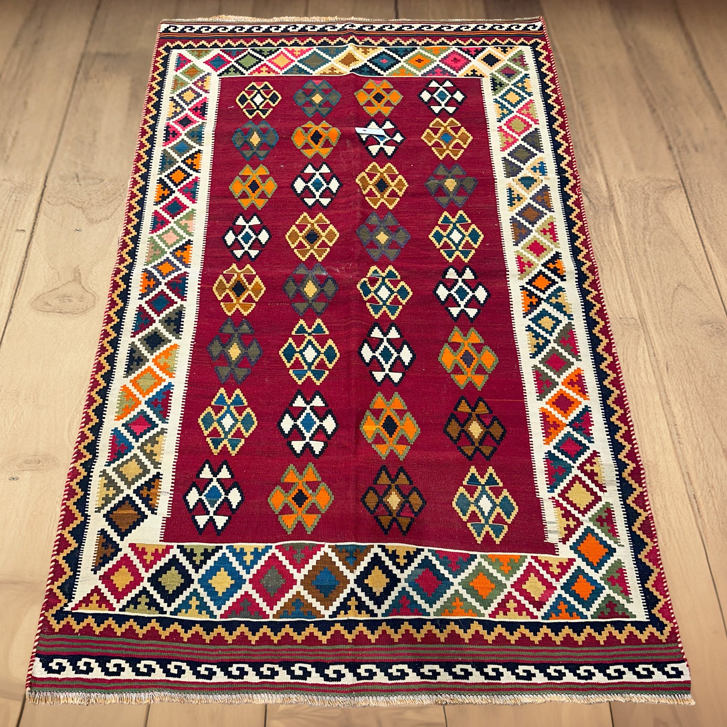 שטיח קילים קשקאי 00 צבעוני 223*135 KILIM