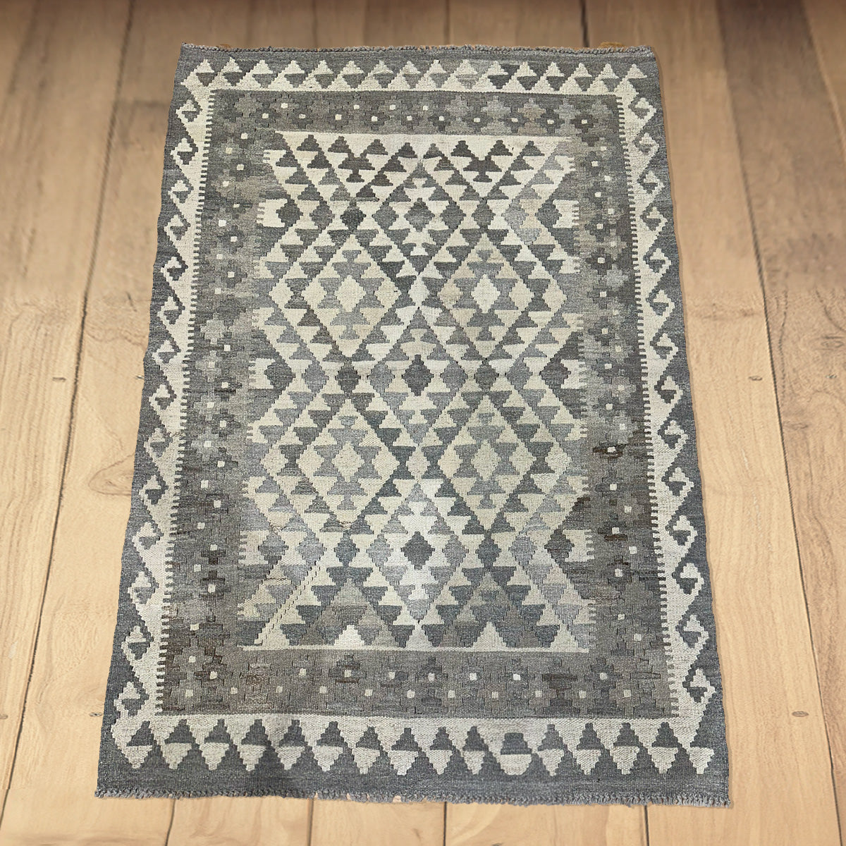 שטיח קילים פרסי רטרו 00 בז' 153*107 KILIM