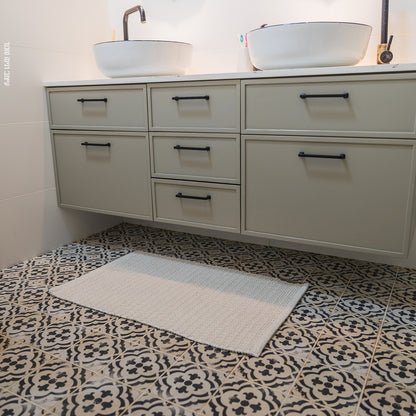 שטיחון אמבט אלפי בז' 80*50 ALFIE