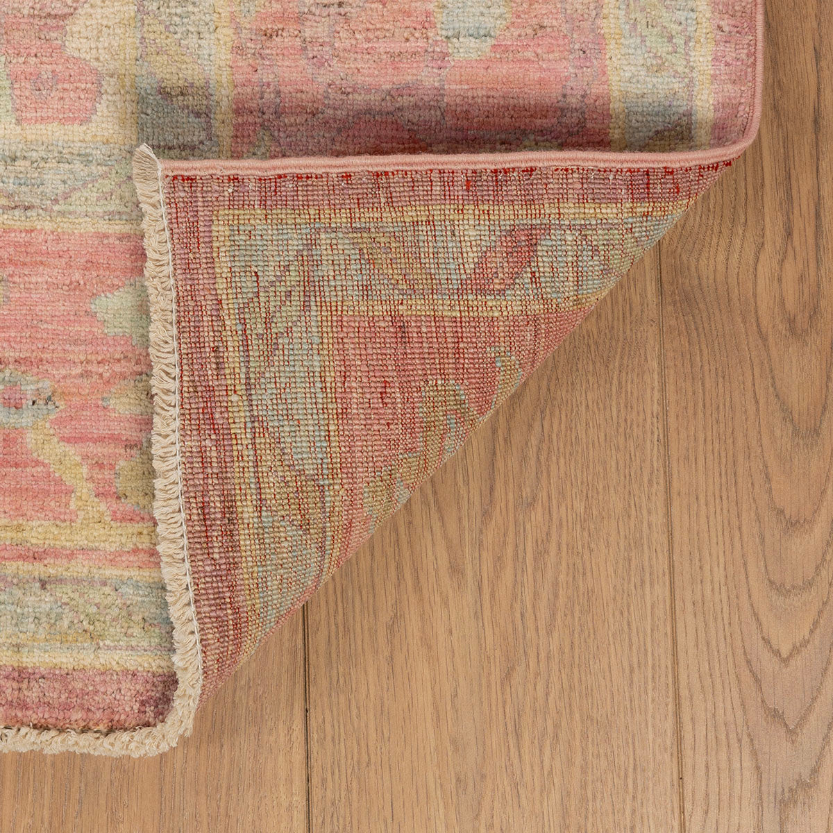 שטיח אושק antique wash ורוד/צבעוני 239*172 USHAK