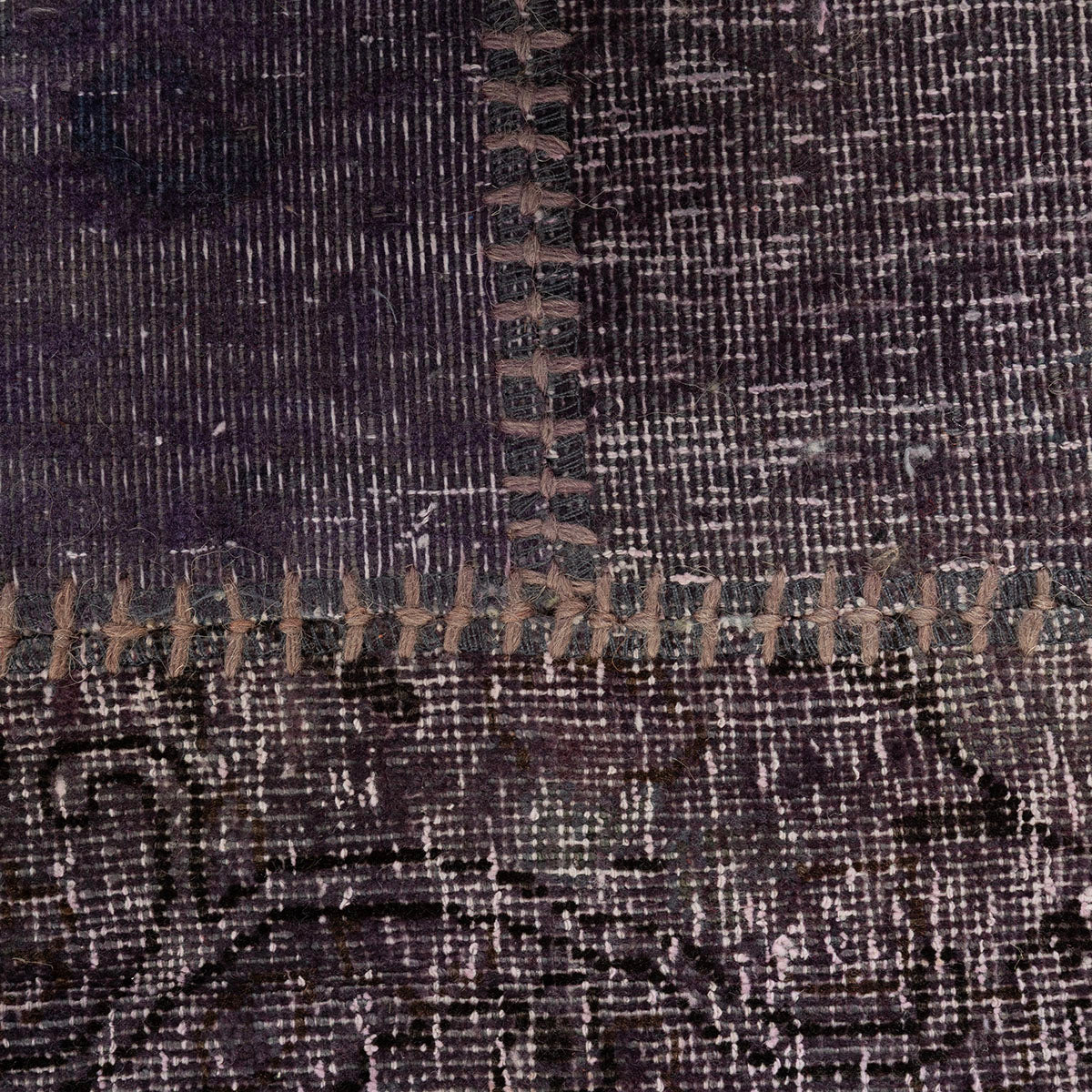 שטיח טלאים סגול/שחור 253*165 PATCH