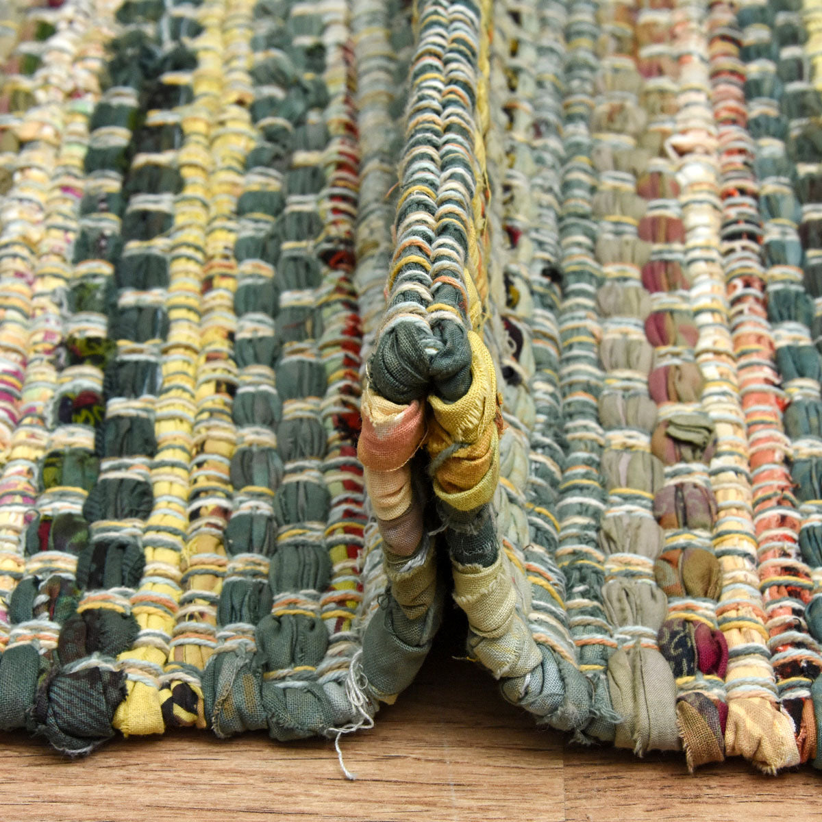 שטיח נוק טורקיז/צבעוני NUK