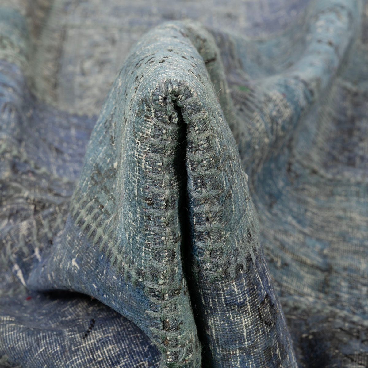 שטיח טלאים כחול 200*160 PATCH