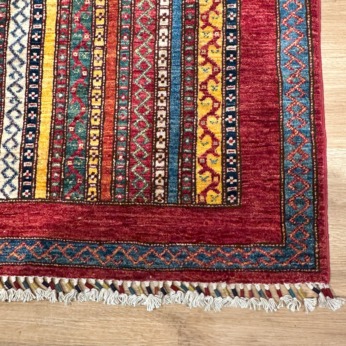 שטיח שאל פרסי 00 צבעוני 289*197 SHIRAZ