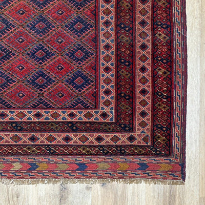 שטיח סופר אוזבקי אדום 183*152 UZBEK