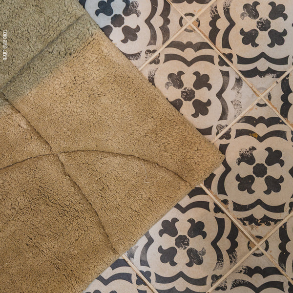 שטיחון אמבט ניקולה בז' 80*50 NICOLA