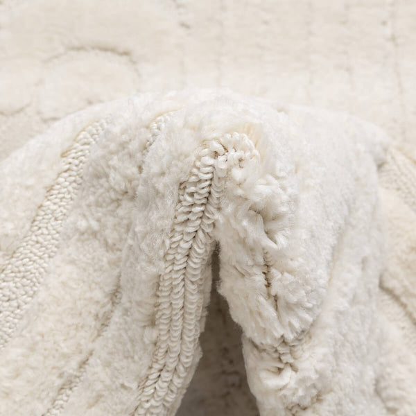 שטיח ניקס קרם NYX - hover