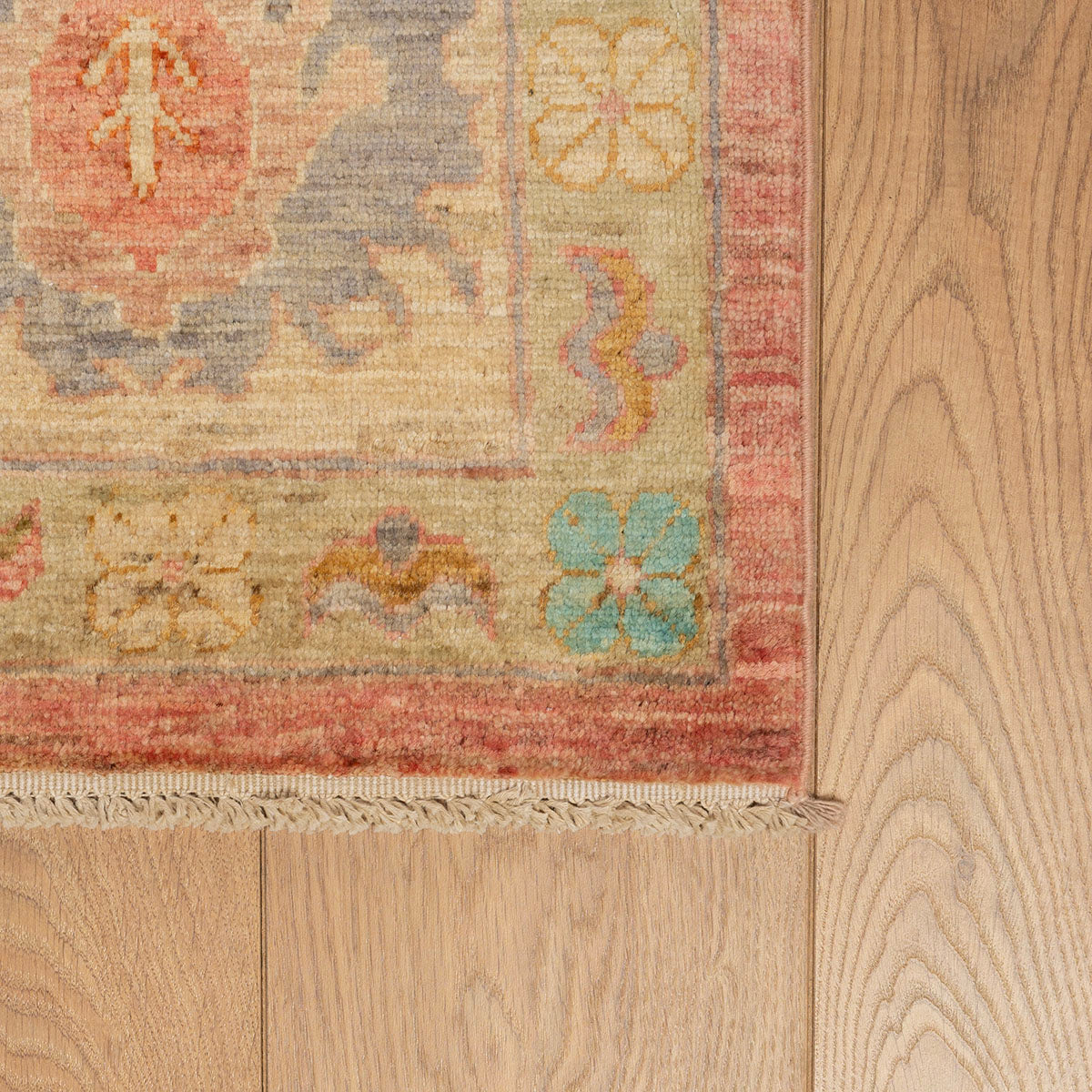 שטיח אושק antique wash ורוד/צבעוני 359*237 USHAK