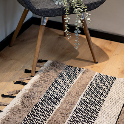 שטיח קילים נורדי 07 בז'/קרם/שחור עם פרנזים KILIM