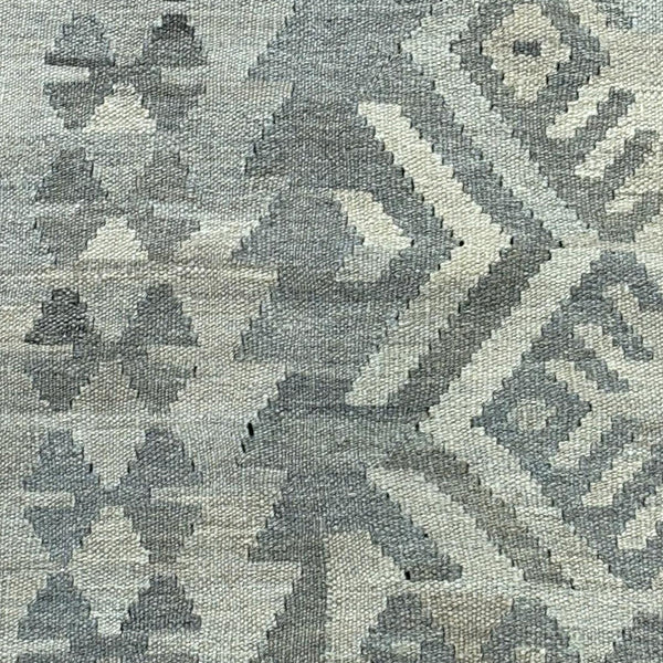 שטיח קילים פרסי רטרו בז' 176*130 KILIM