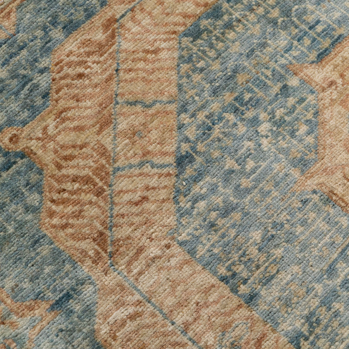 שטיח סוזני כחול 285*213 SUZANI