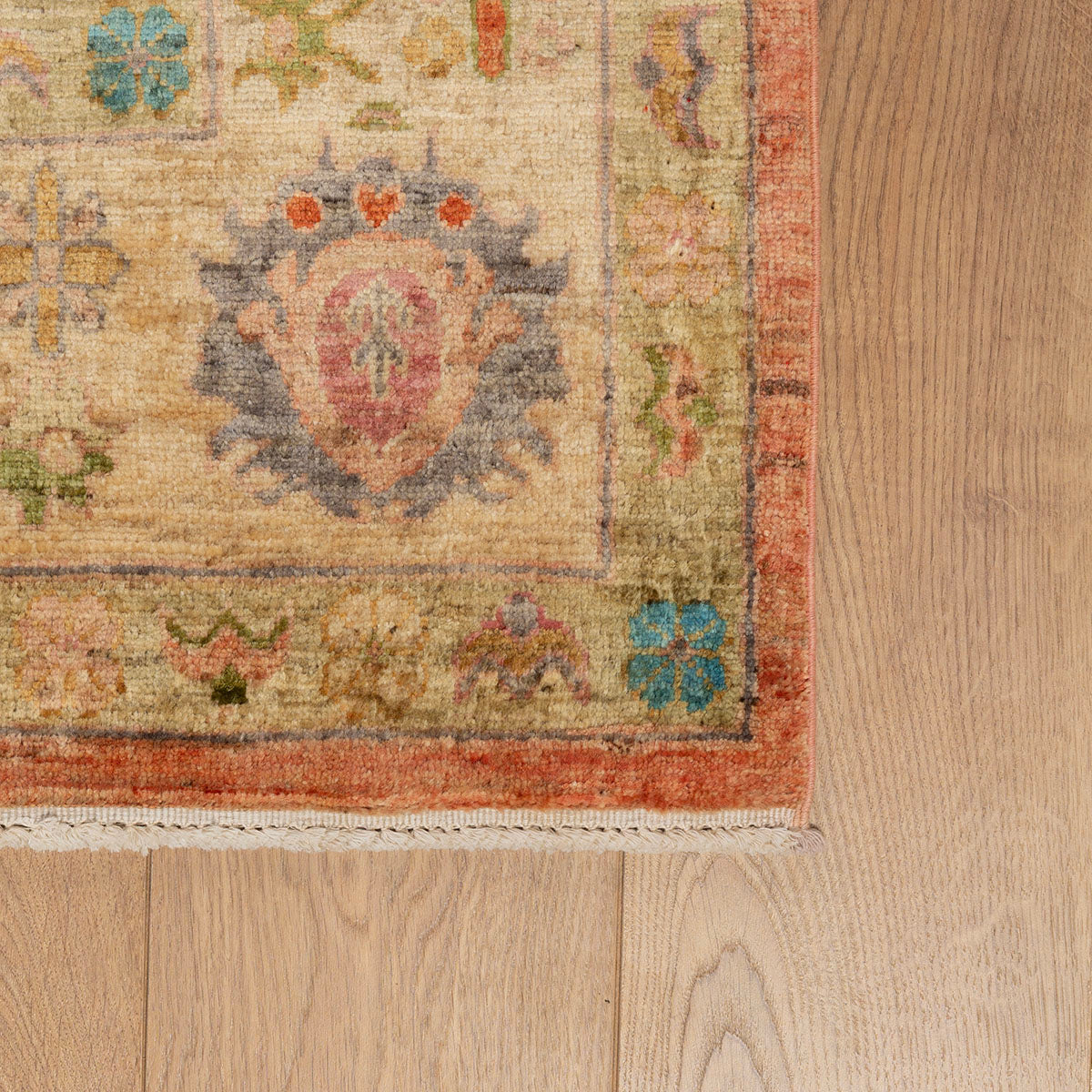 שטיח אושק antique wash אדום/צבעוני 242*175 USHAK