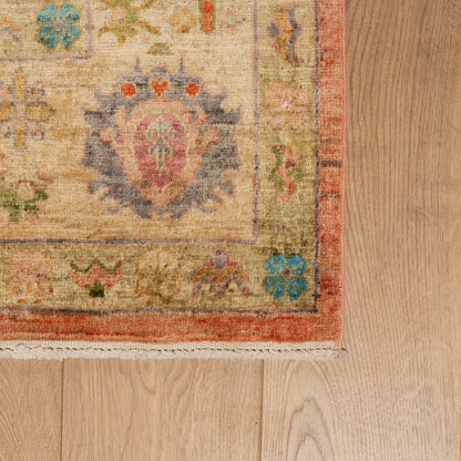 שטיח אושק antique wash אדום/צבעוני 242*175 USHAK
