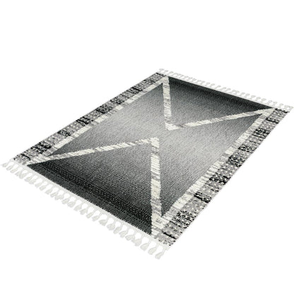 שטיח אטלס 17 אפור כהה/קרם עם פרנזים | השטיח האדום