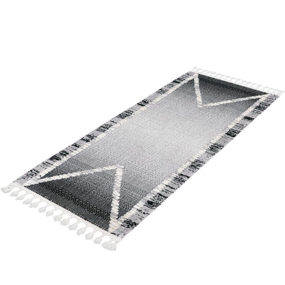 שטיח אטלס 17 אפור כהה/קרם ראנר עם פרנזים | השטיח האדום