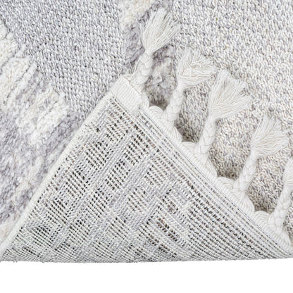 שטיח אטלס 17 אפור/קרם ראנר עם פרנזים | השטיח האדום