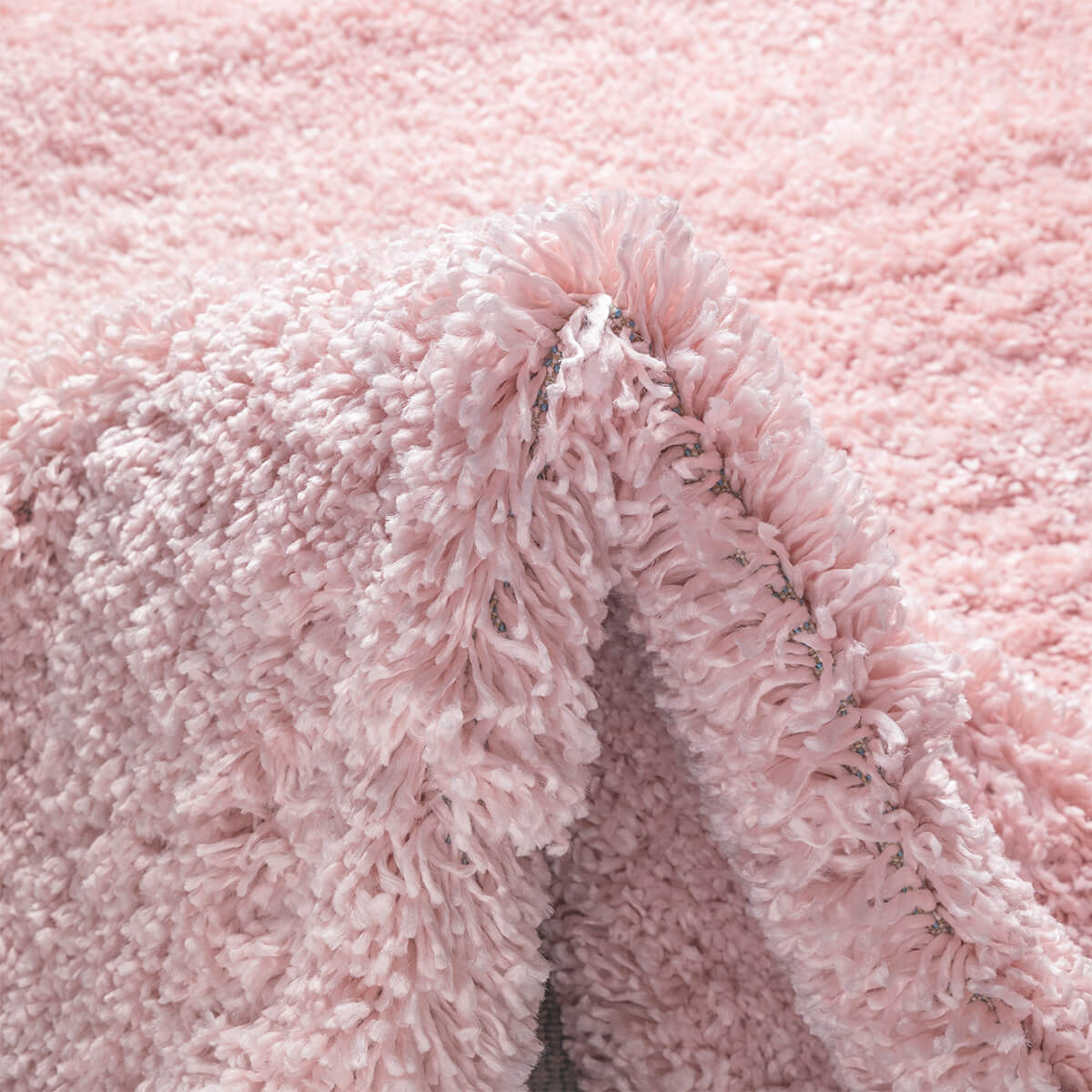 שטיח שאגי קטיפה פארמה 02 ורוד בהיר עגול | השטיח האדום