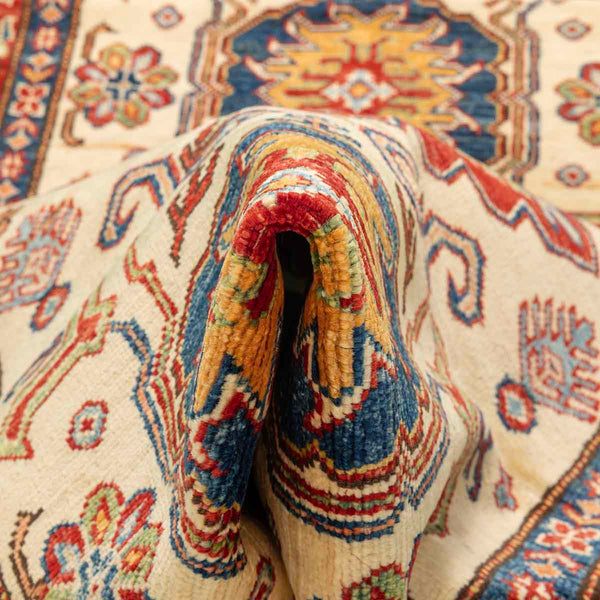 שטיח קייזר לבן 160*101 KAYZAR - hover