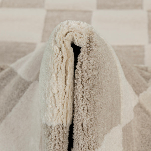 שטיח פנסי בז' PANSY - hover