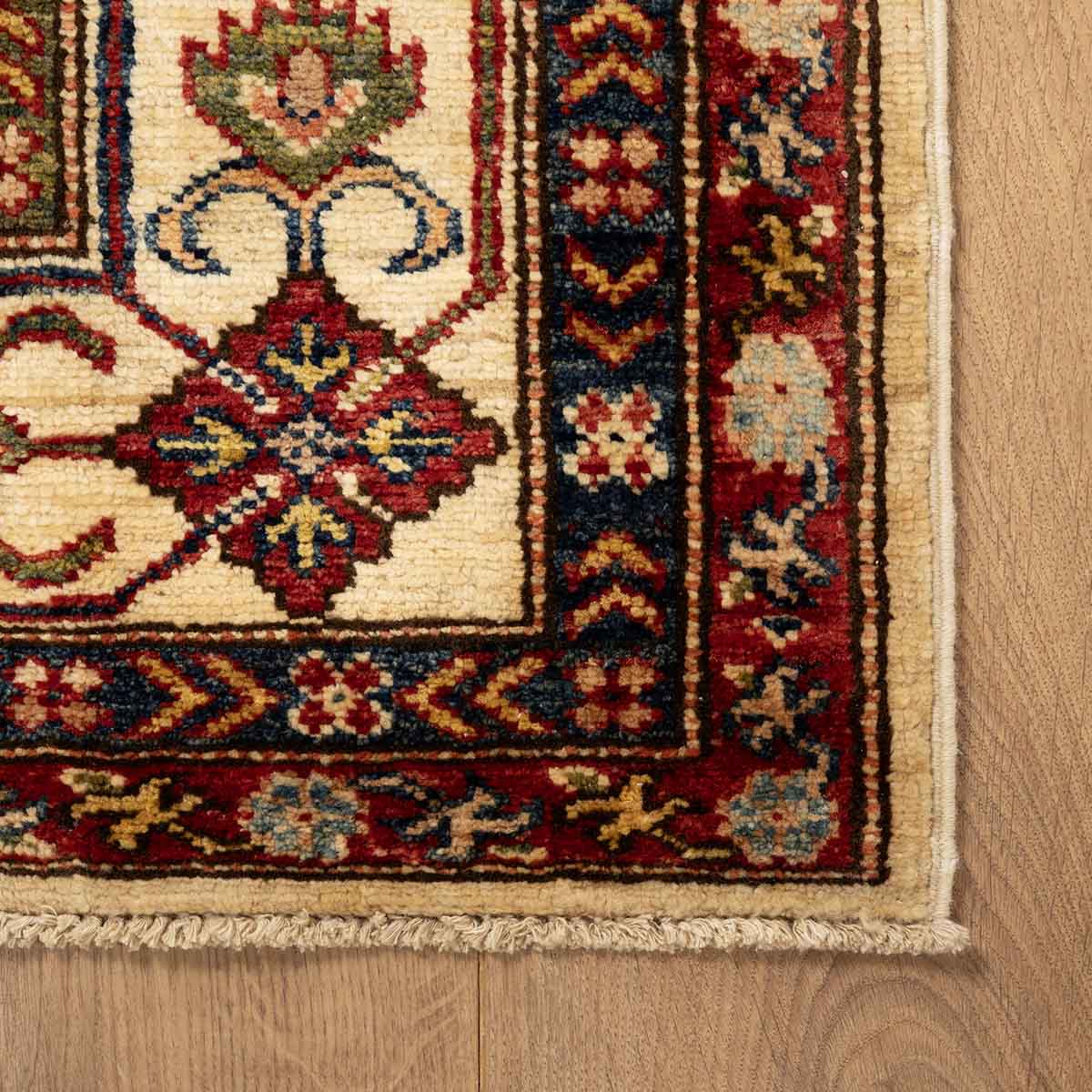 שטיח קזאק -  קייזר לבן 254*183 KAYZAR