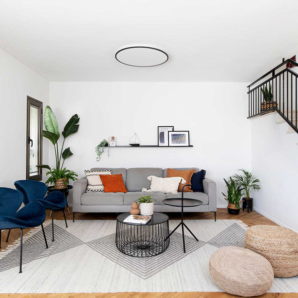 שטיח קילים סקנדינבי 16 לבן/אפור בהיר עם פרנזים KILIM