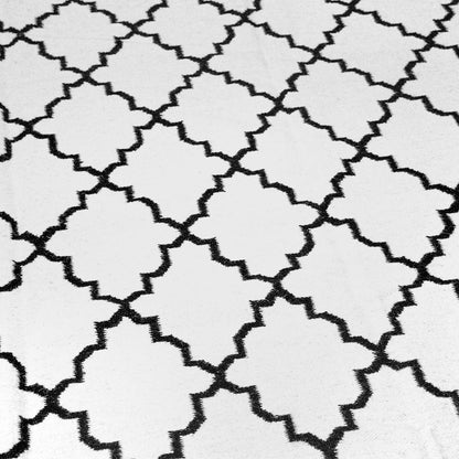 שטיח קילים הדס 09 לבן/שחור | השטיח האדום