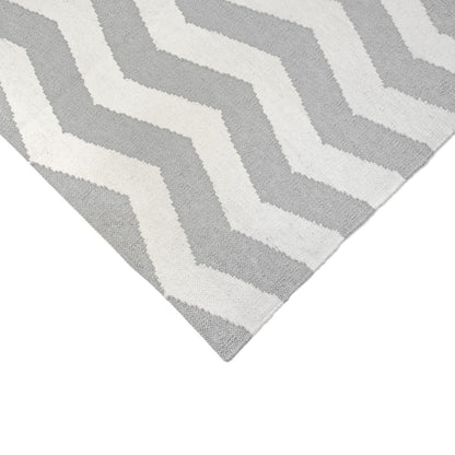 שטיח קילים הדס 01 אפור בהיר/לבן | השטיח האדום