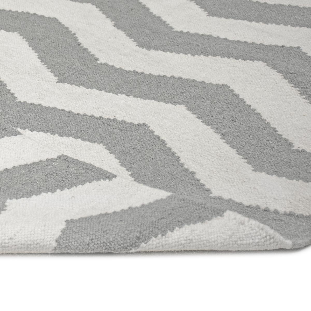 שטיח קילים הדס 01 אפור בהיר/לבן | השטיח האדום