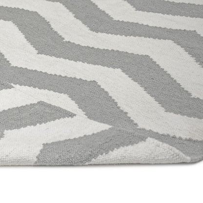 שטיח קילים הדס 01 אפור בהיר/לבן | השטיח האדום