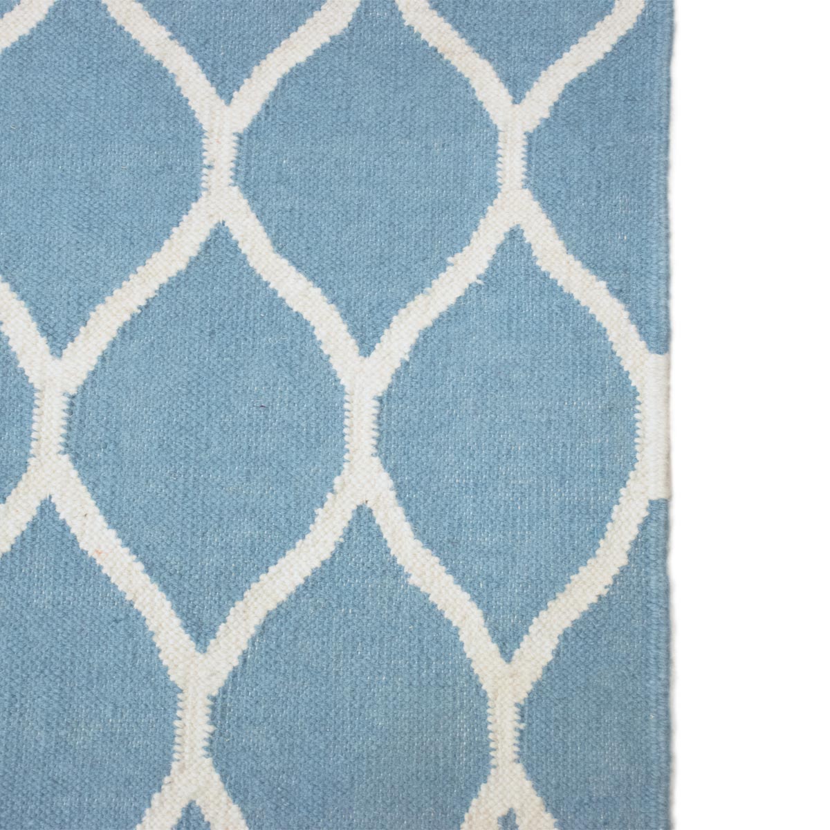 שטיח קילים הדס 04 תכלת/לבן | השטיח האדום