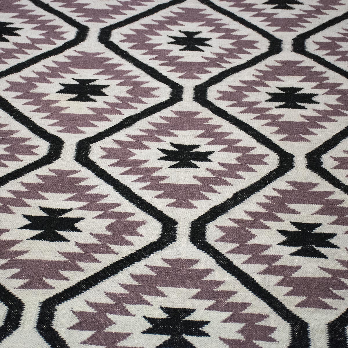 שטיח קילים הדס 11 אפור/סגול/שחור עם פרנזים | השטיח האדום