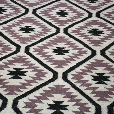 שטיח קילים הדס 11 אפור/סגול/שחור עם פרנזים | השטיח האדום