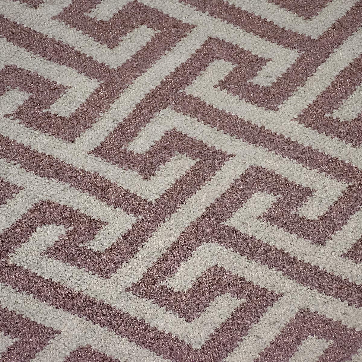 שטיח קילים הדס 03 סגול/אפור עם פרנזים | השטיח האדום