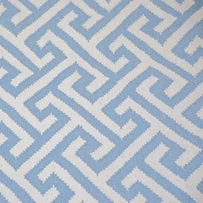 שטיח קילים הדס 03 תכלת/לבן עם פרנזים | השטיח האדום