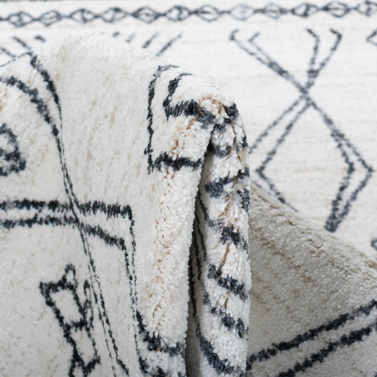 שטיח מרקש 23 קרם/שחור עגול | השטיח האדום