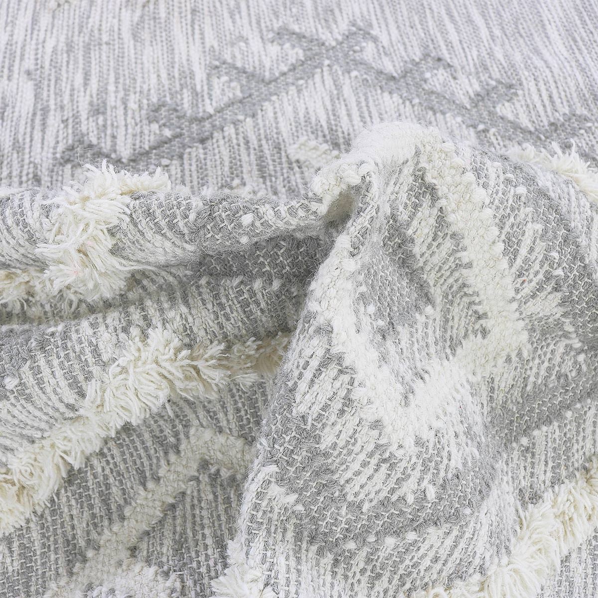 שטיח קילים סקנדינבי 05 אפור בהיר עגול | השטיח האדום