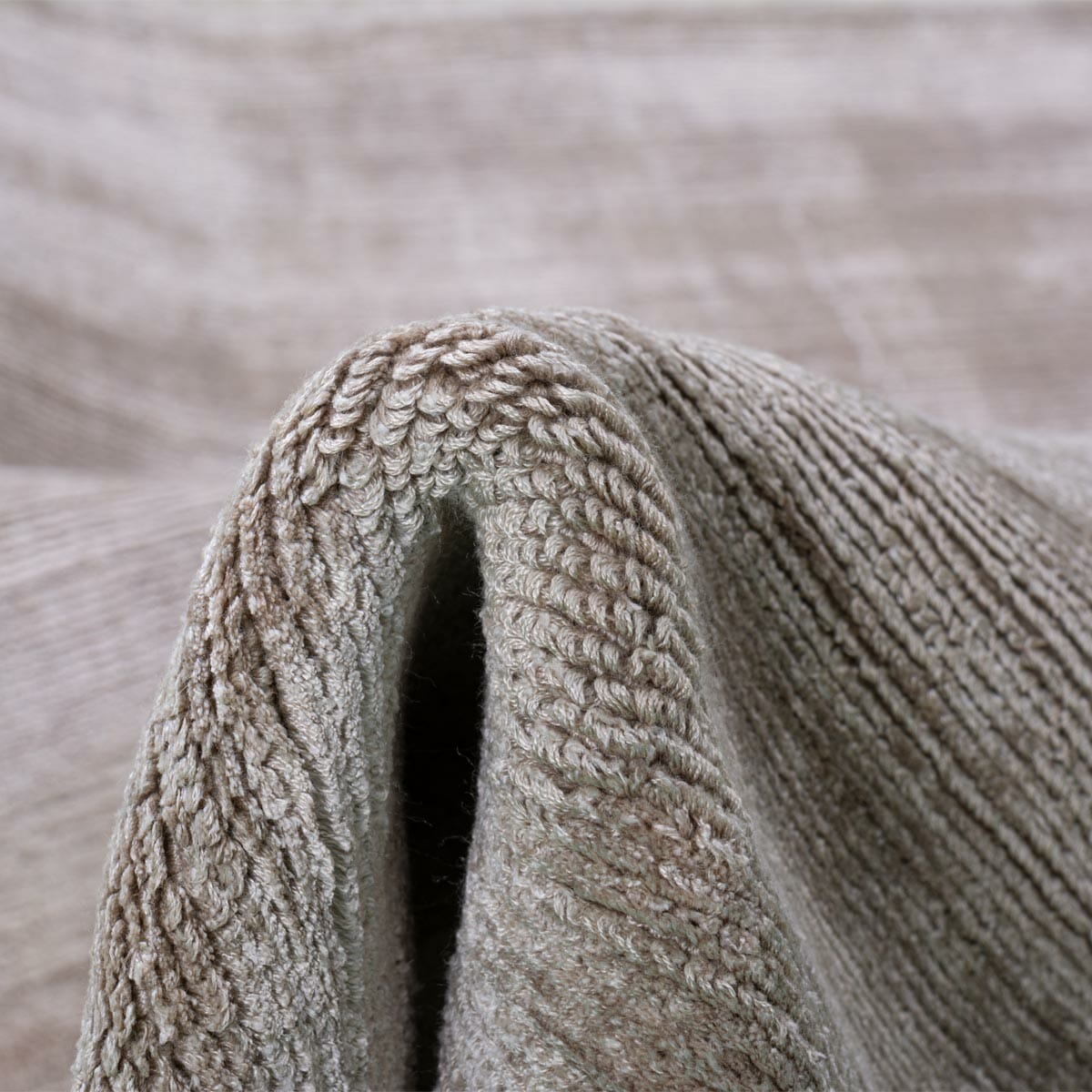 שטיח טוסקנה 01 בז' | השטיח האדום